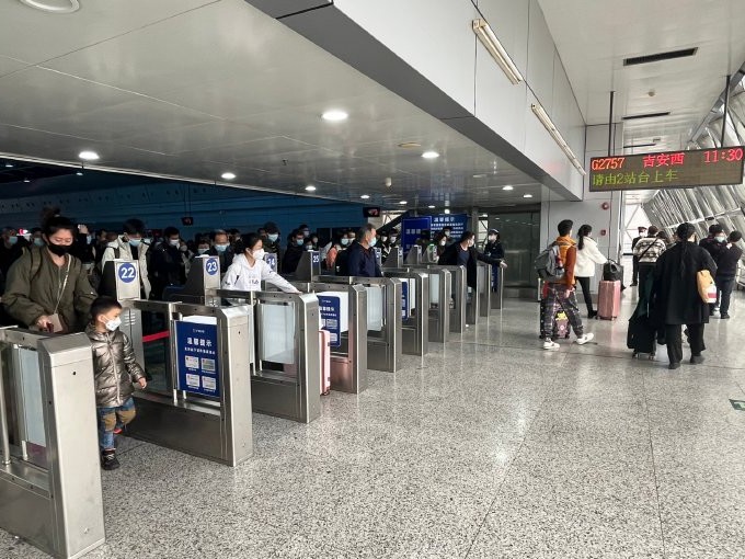 租车东莞东预约车接送